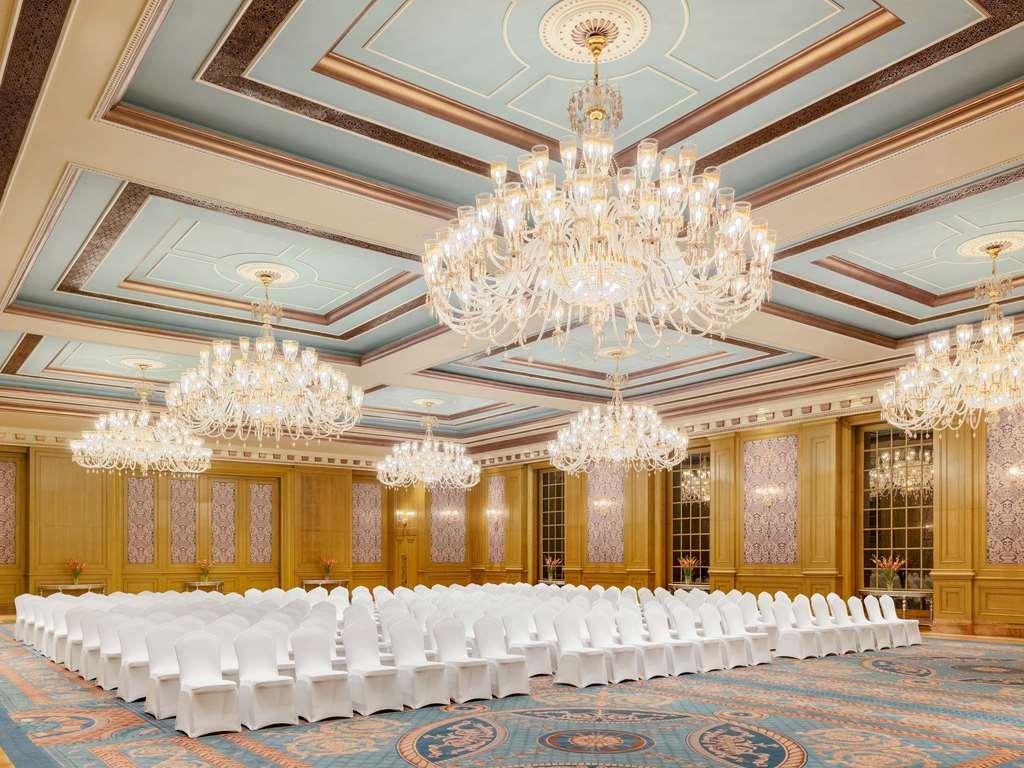 Raffles Resort 5*